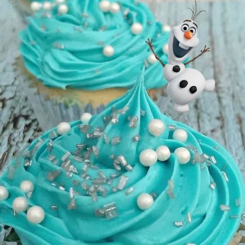 a blue birthday cake